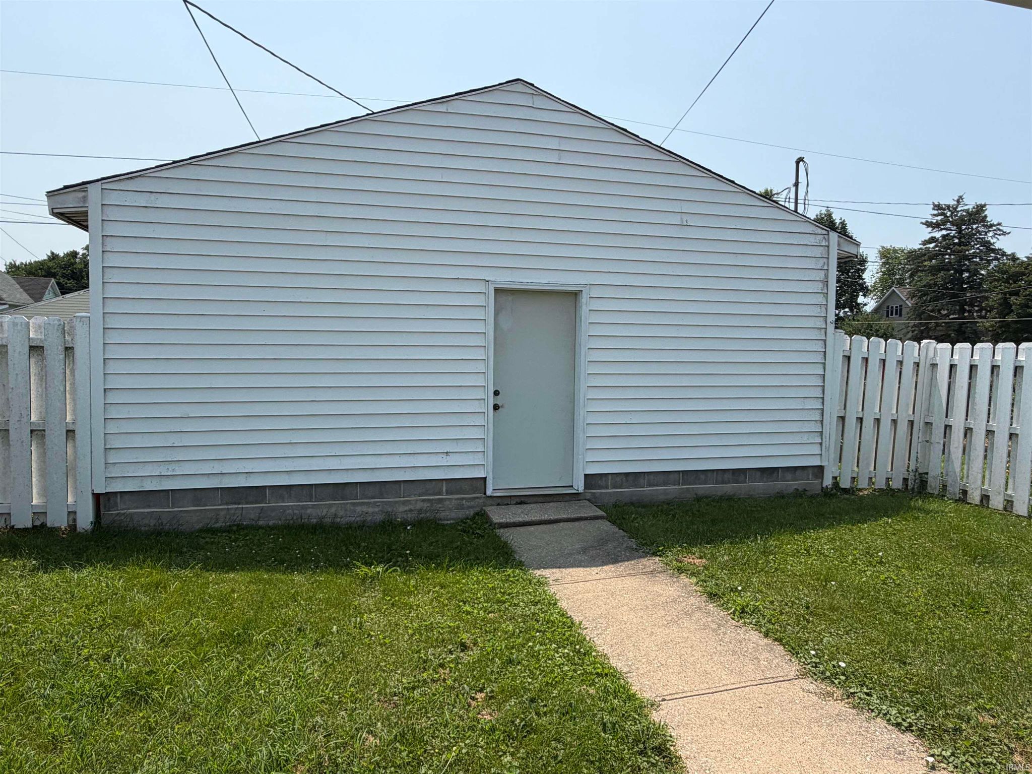 Image of 479 W 6th Street